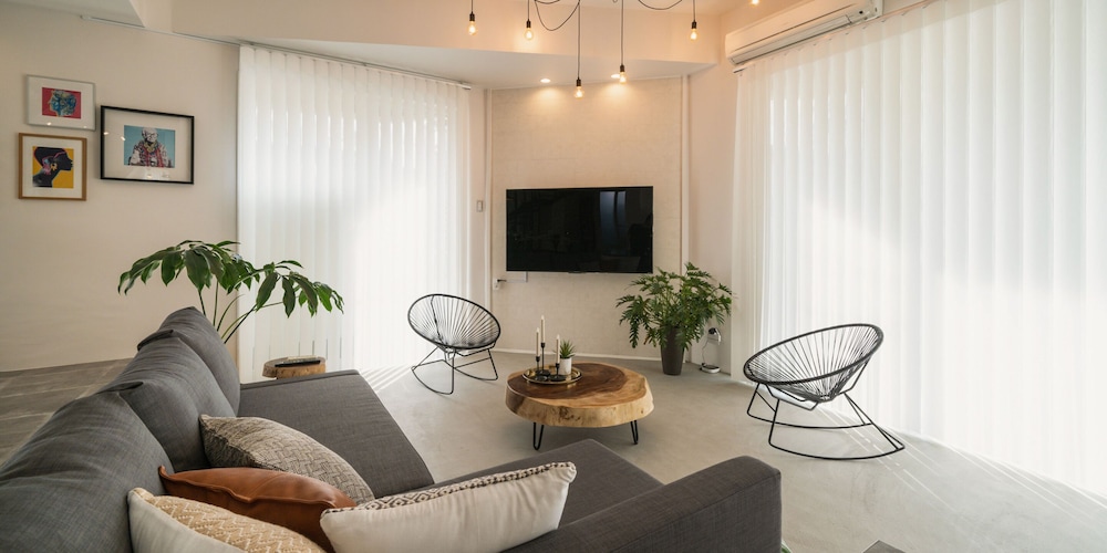 INFINITY HOTEL -HIGAWA- 那覇