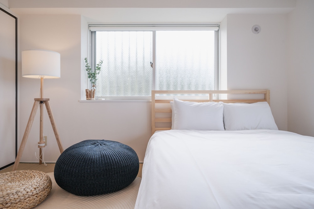 NAKAMA CONDO 那覇