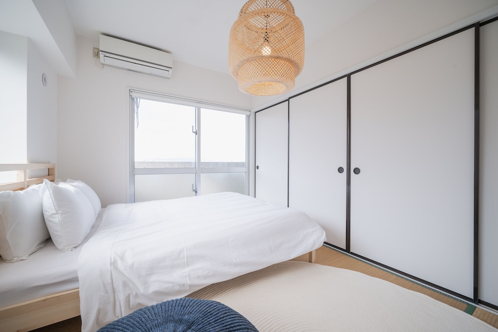 NAKAMA CONDO 那覇