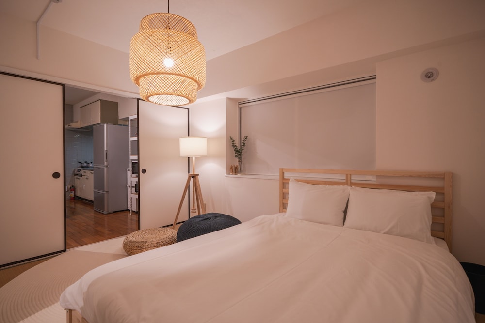 NAKAMA CONDO 那覇