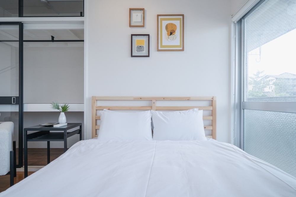 NAKAMA CONDO 那覇
