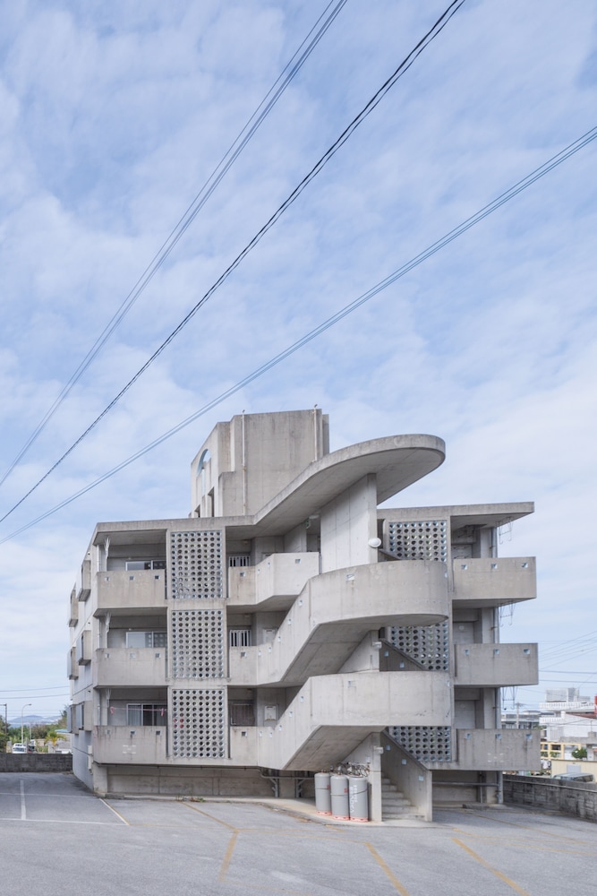 NAKAMA CONDO 那覇