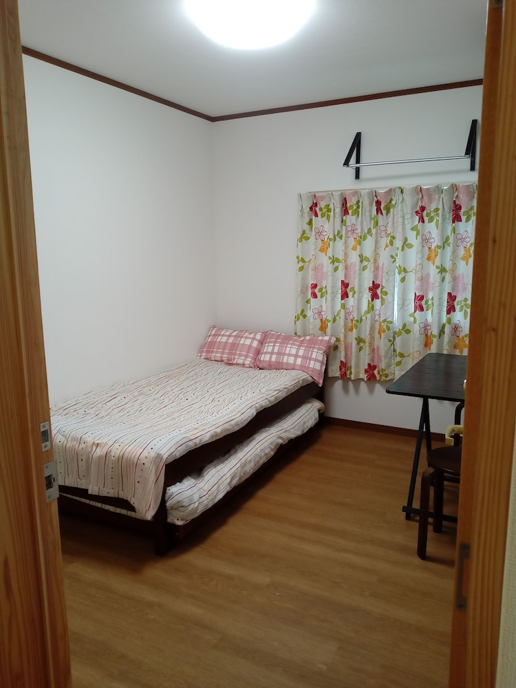 民宿 ロビンソン 那覇