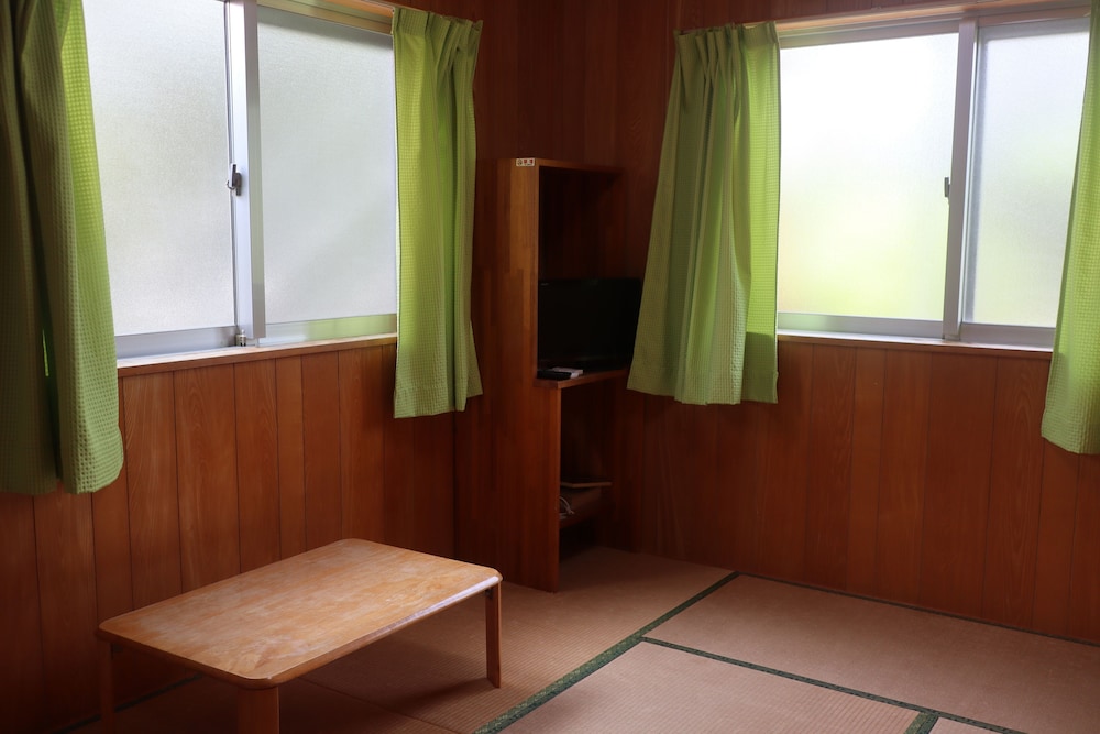 民宿 ロビンソン 那覇