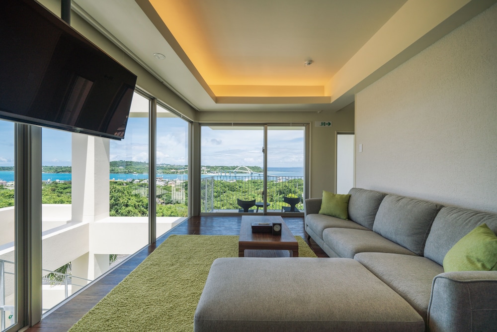 KEN KEN VILLA YUUMODORO 那覇