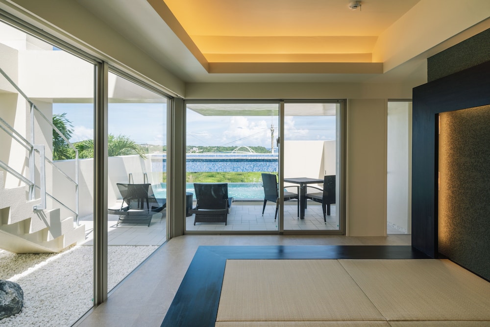 KEN KEN VILLA YUUMODORO 那覇