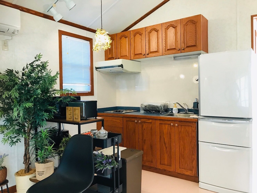 SMART HOUSE SUNSET INN OKINAWA YOMITANSON 那覇