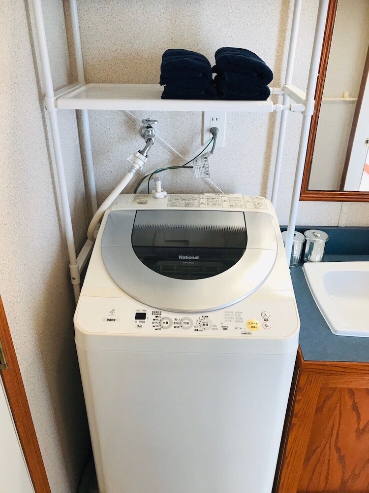SMART HOUSE SUNSET INN OKINAWA YOMITANSON 那覇