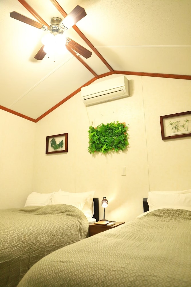 SMART HOUSE SUNSET INN OKINAWA YOMITANSON 那覇