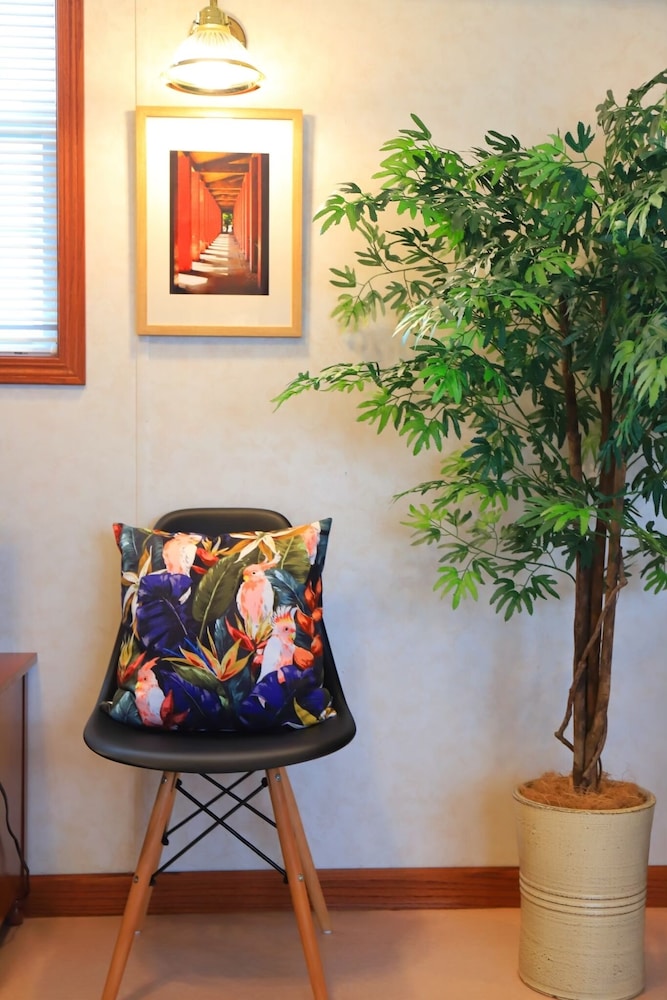 SMART HOUSE SUNSET INN OKINAWA YOMITANSON 那覇