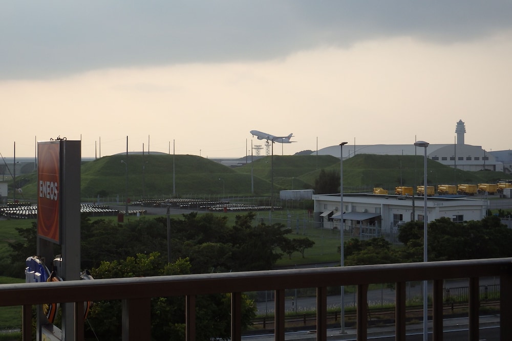 サンライズビュー那覇 那覇