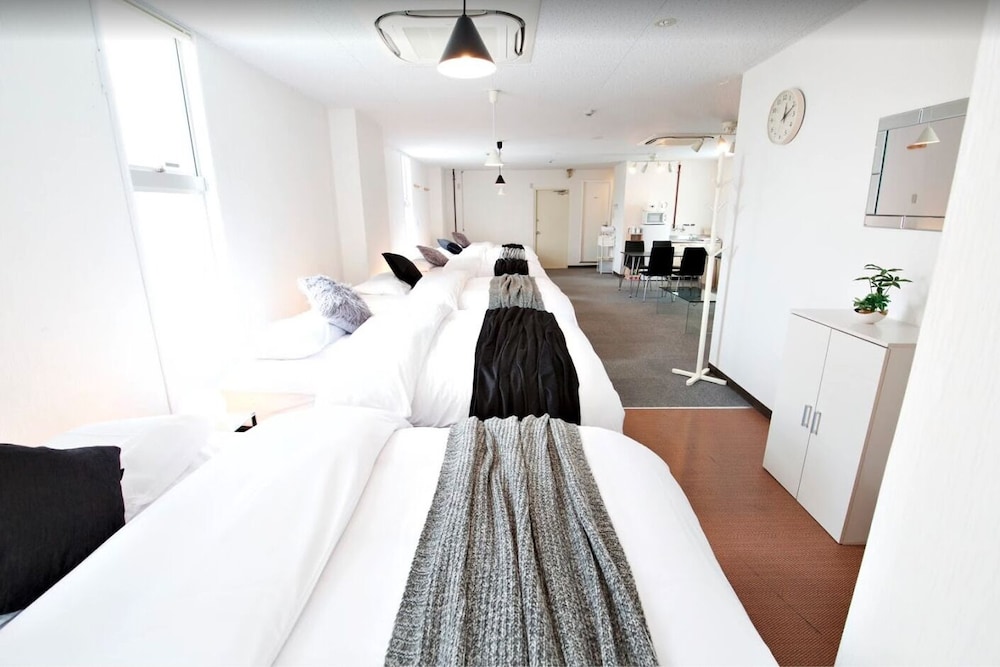 GUEST HOUSE OHANA OKINAWA 6F 那覇