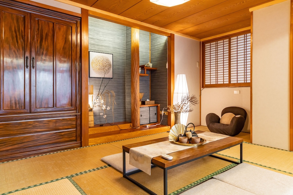 NAHA HOUSE 那覇