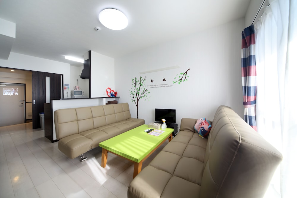 EX ITOMAN APARTMENT 703 那覇