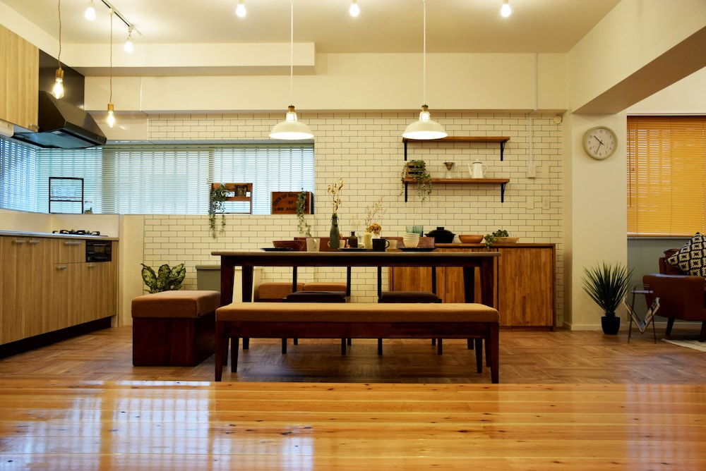 OEUVRE AROMA KUMOJI HOUSE 那覇