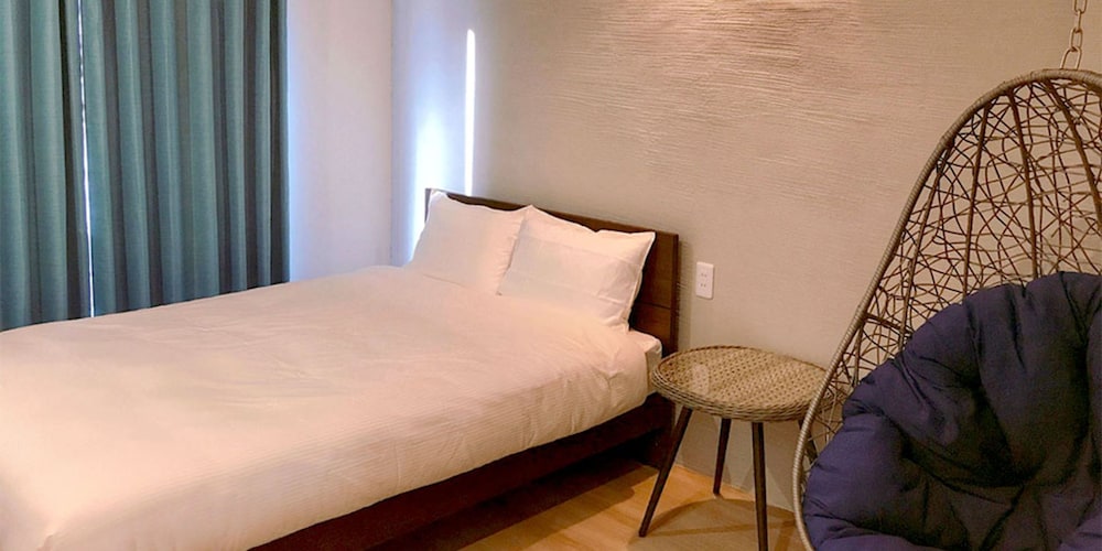 ROOM BIOTOP YOMITAN 那覇