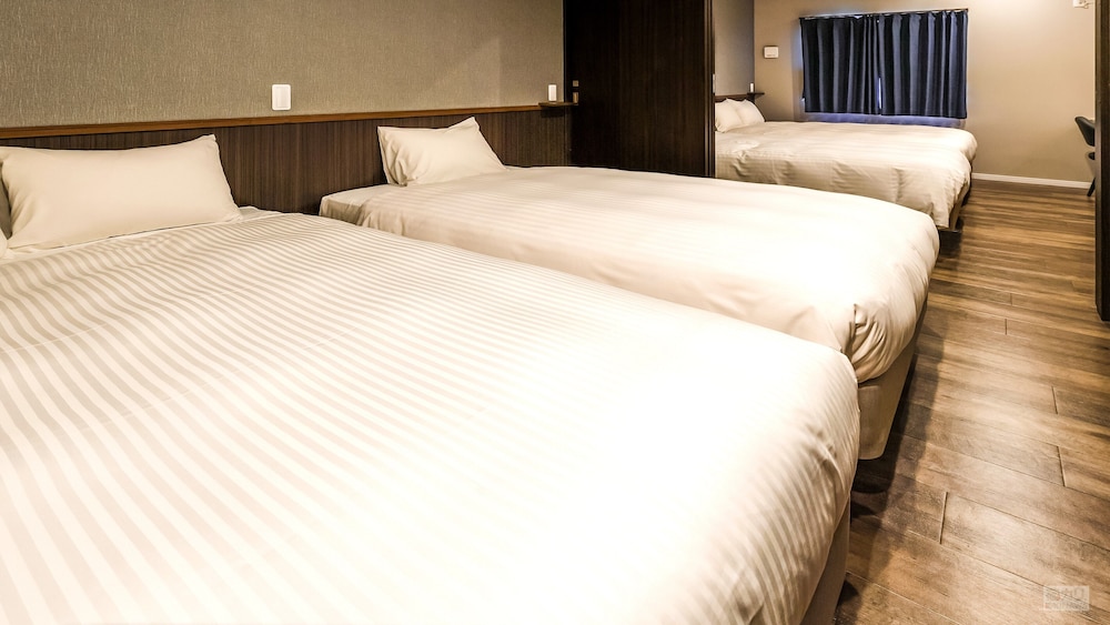 AHMAN INN アイランド やがじ 那覇
