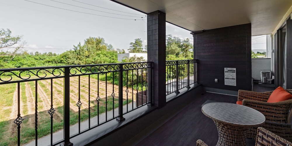 AHMAN INN ISLAND YAGAJI 那覇