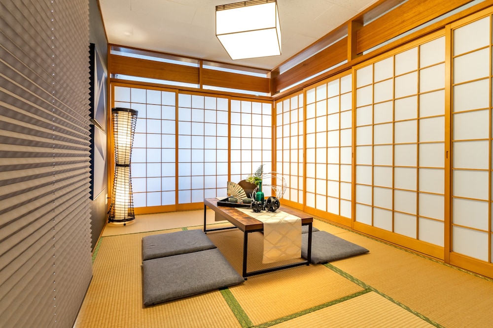 GOOD APARTMENT 那覇