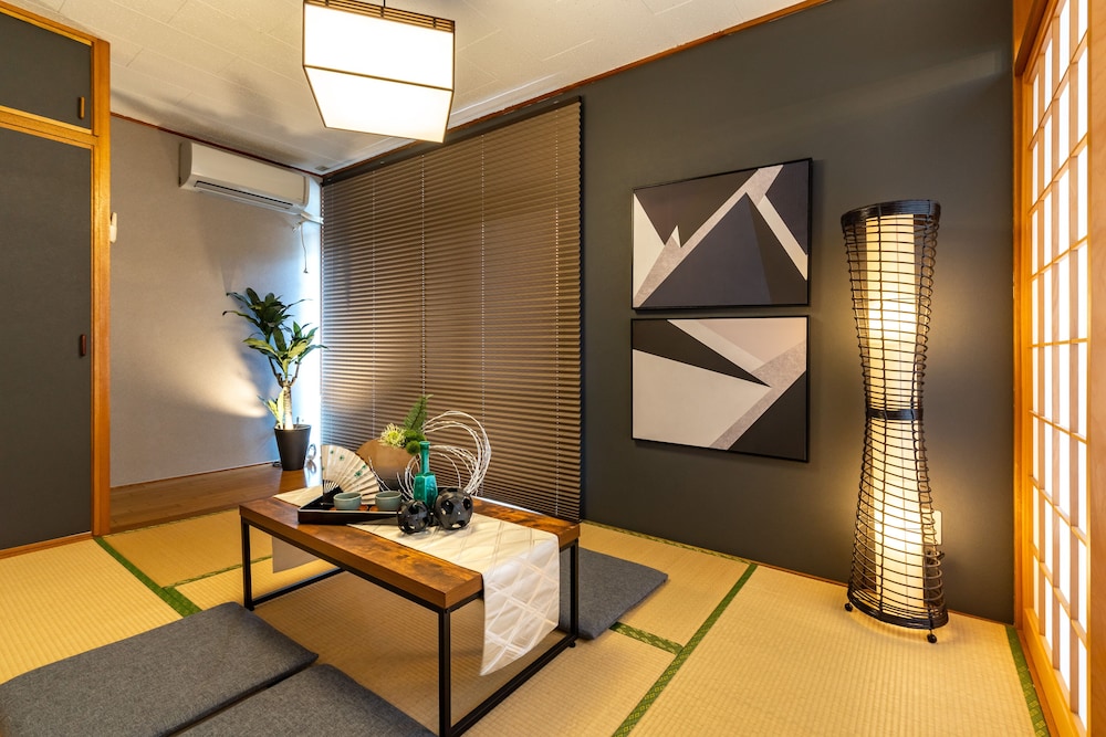 GOOD APARTMENT 那覇