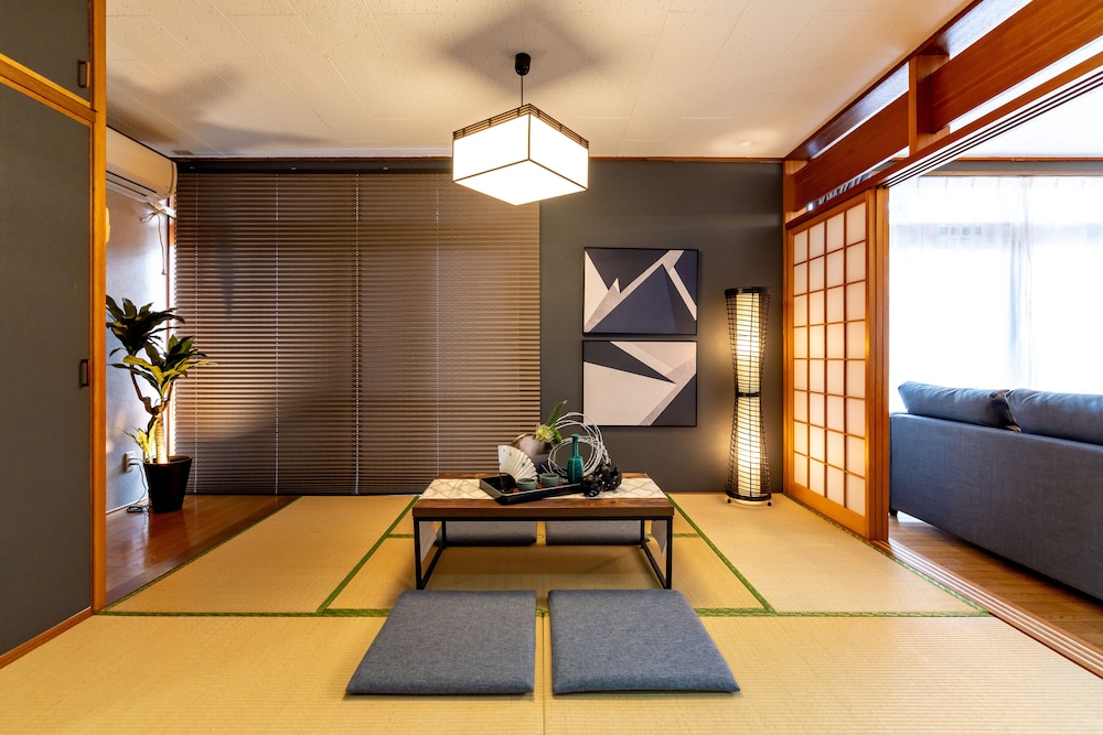 GOOD APARTMENT 那覇
