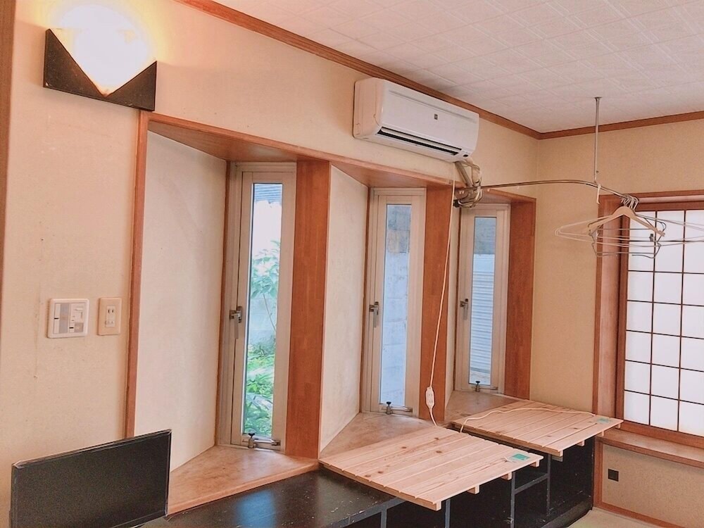 ゲストハウス倶楽部 宿かり沖縄 那覇