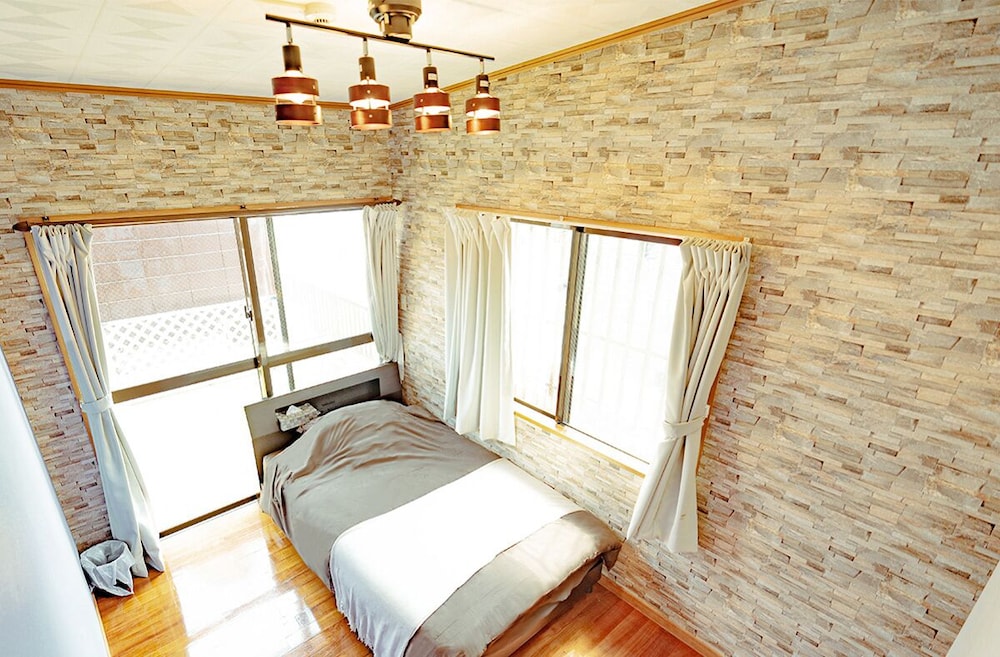 TERRACE HOUSE TSUBOKAWA 那覇