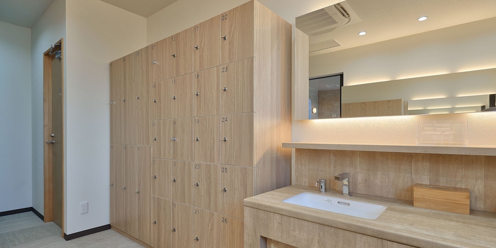 キャビン & ホテル リタイム 那覇