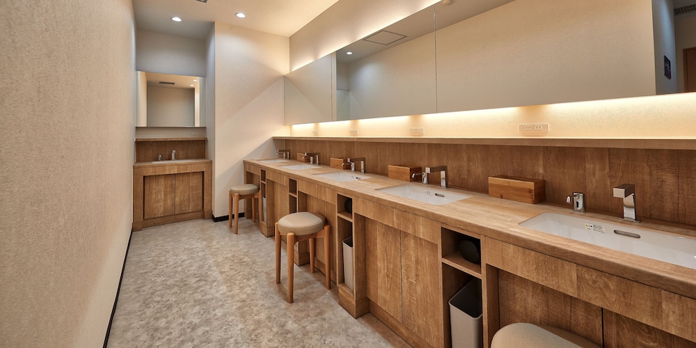 キャビン & ホテル リタイム 那覇