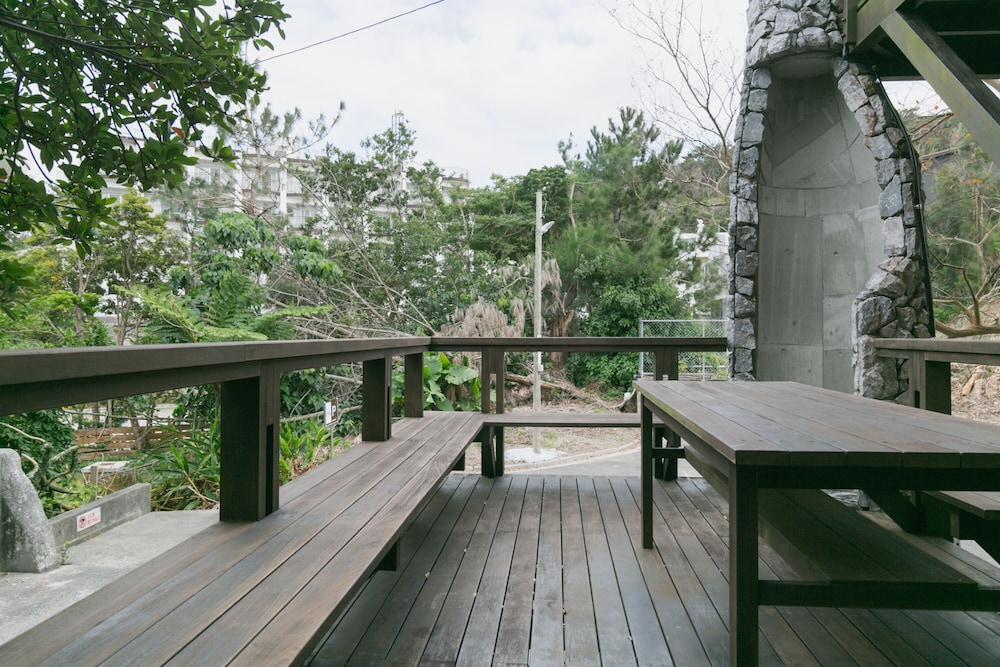 VILLA TOMA EAST 那覇
