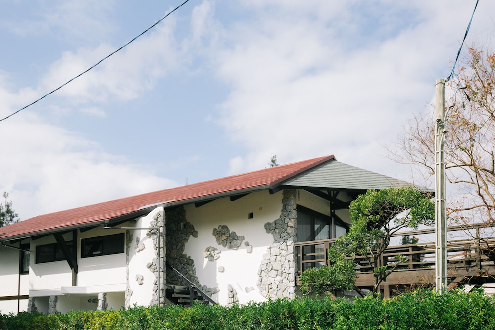 VILLA TOMA EAST 那覇