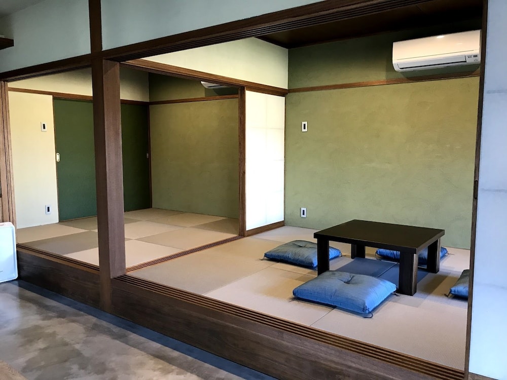 VIP VILLA BISE 那覇