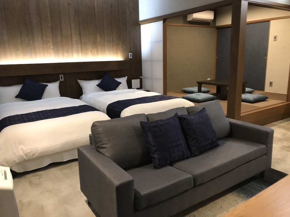 VIP VILLA BISE 那覇