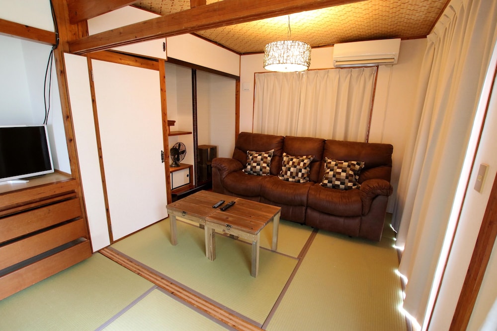 MOTOBU GREEN 那覇