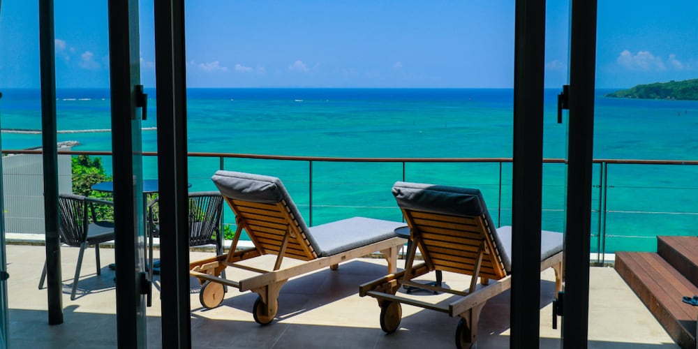 KAYATSUMA OKINAWA HOTEL & RESORT 那覇