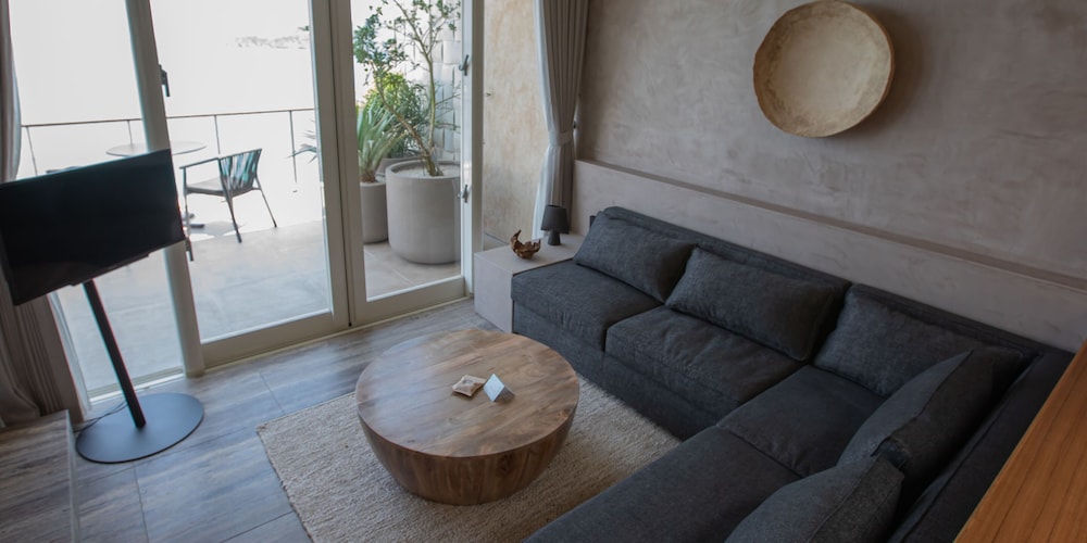 KAYATSUMA OKINAWA HOTEL & RESORT 那覇