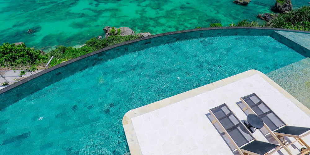 KAYATSUMA OKINAWA HOTEL & RESORT 那覇