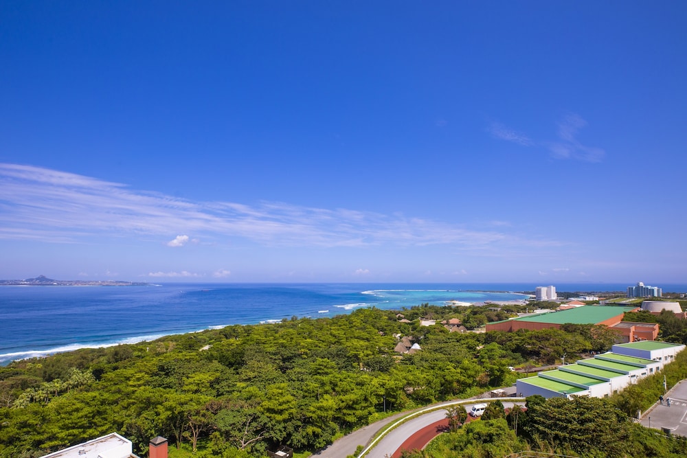 THE OCEAN VIEW CONDOMINIUM MOTOBU 那覇