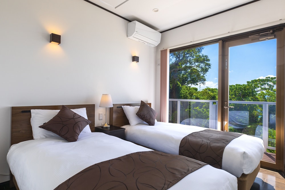 KOURI OCEAN MOON COTTAGE 那覇