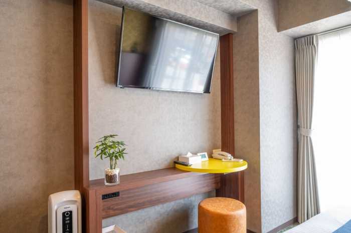 NAHA CRYSTAL HOTEL 那覇