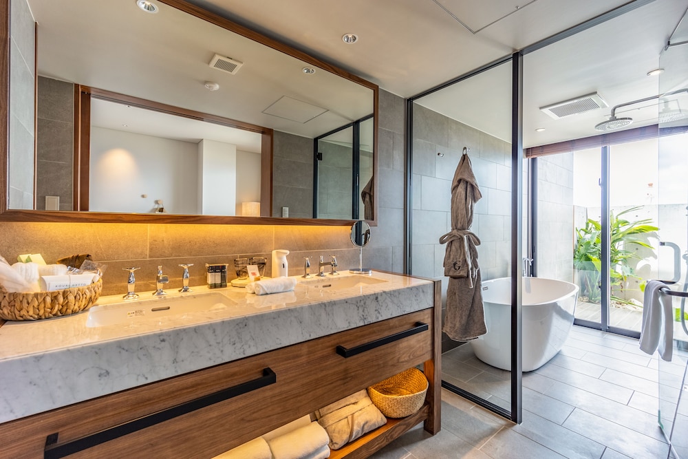 ONE SUITE THE GRAND 那覇