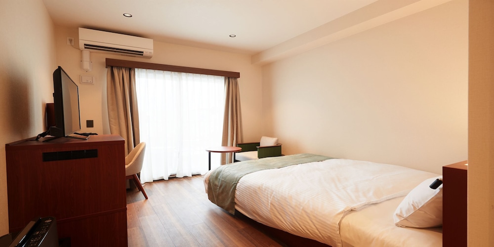 THE GRAND HOTEL GINOWAN 那覇