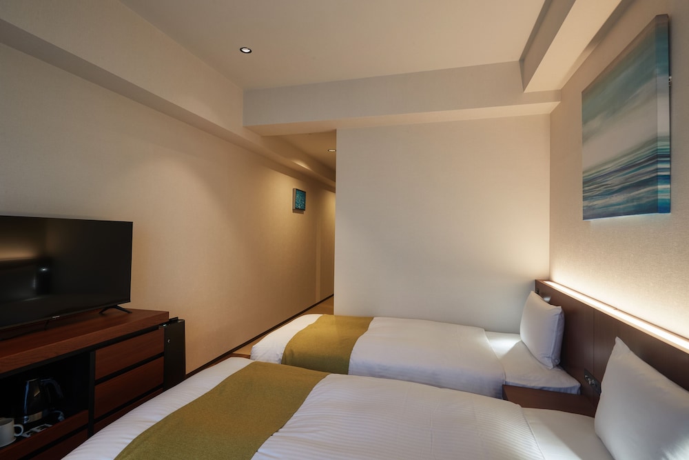 THE GRAND HOTEL GINOWAN 那覇