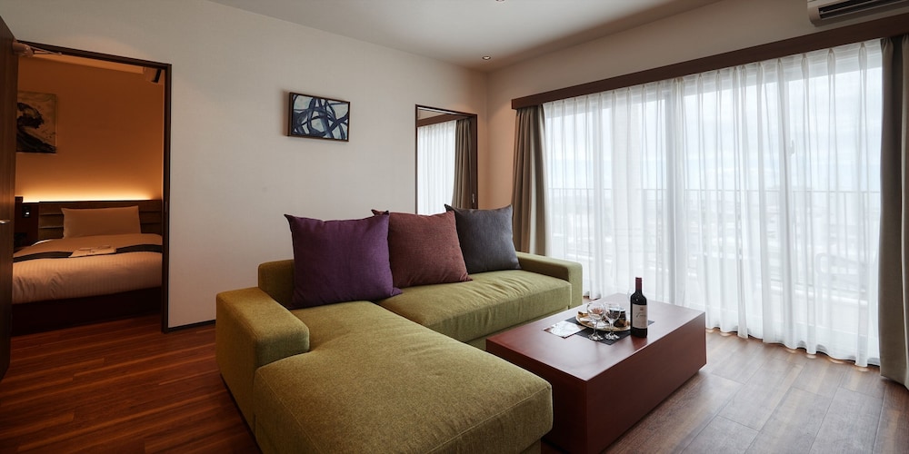 THE GRAND HOTEL GINOWAN 那覇