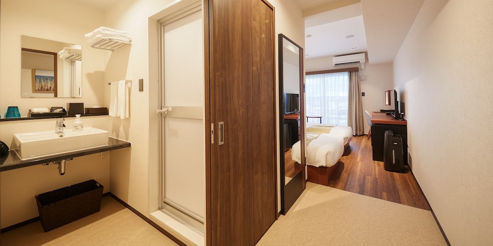 THE GRAND HOTEL GINOWAN 那覇