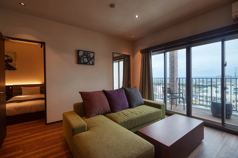 THE GRAND HOTEL GINOWAN 那覇