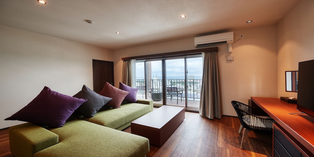 THE GRAND HOTEL GINOWAN 那覇