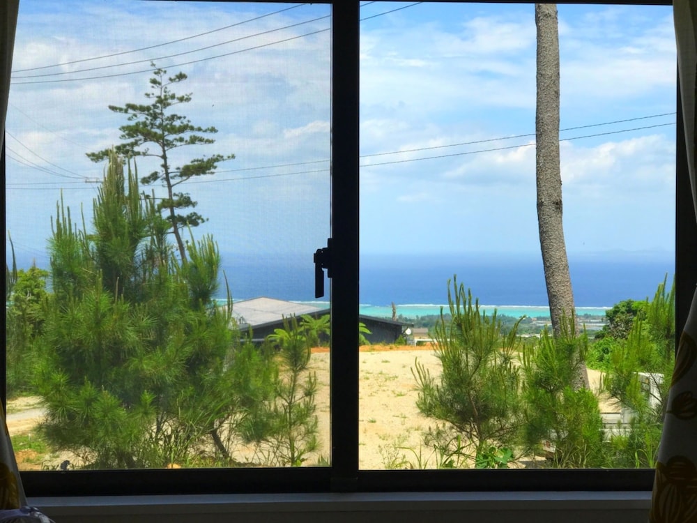 コテージ幸 & HAPPYCAFE 那覇