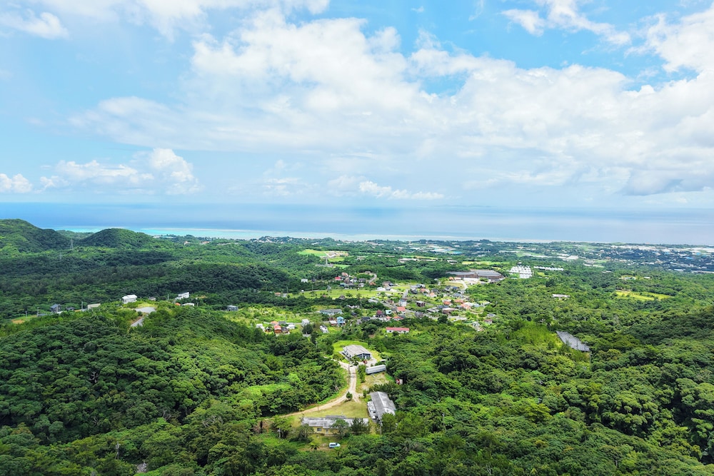 コテージ幸 & HAPPYCAFE 那覇
