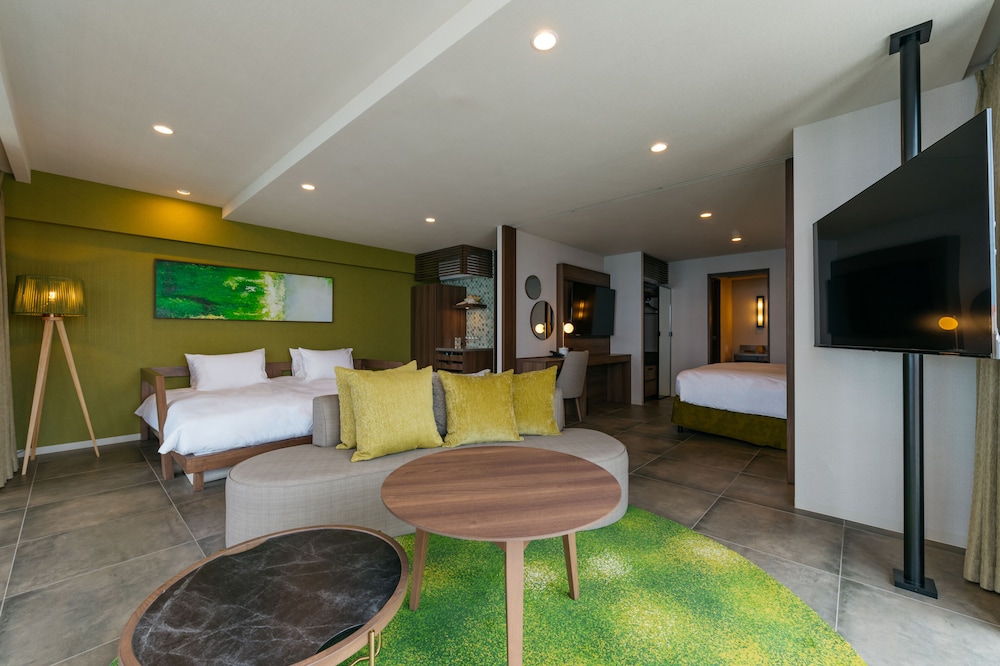 AQUASENSE HOTEL & RESORT 那覇